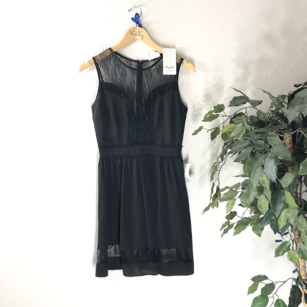 NWT En Creme Black Lace Detailed Dress